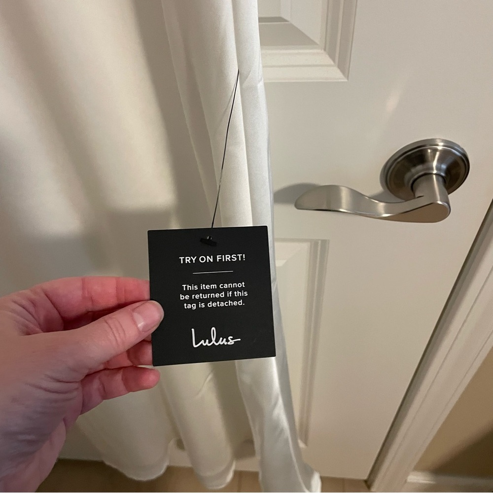 NWT Lulus Distinctive Charm White Satin Asymmetrical Midi Dress Size Large FLAW - Picture 7 of 13